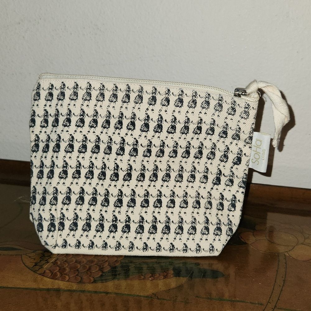 Soha Living Hula Girl Canvas Pouch